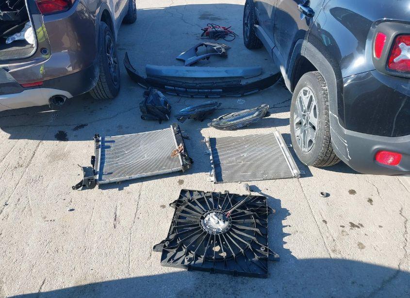 Photo 12 of 2019 Chevrolet Blazer (VIN 3GNKBBRA1KS606551)