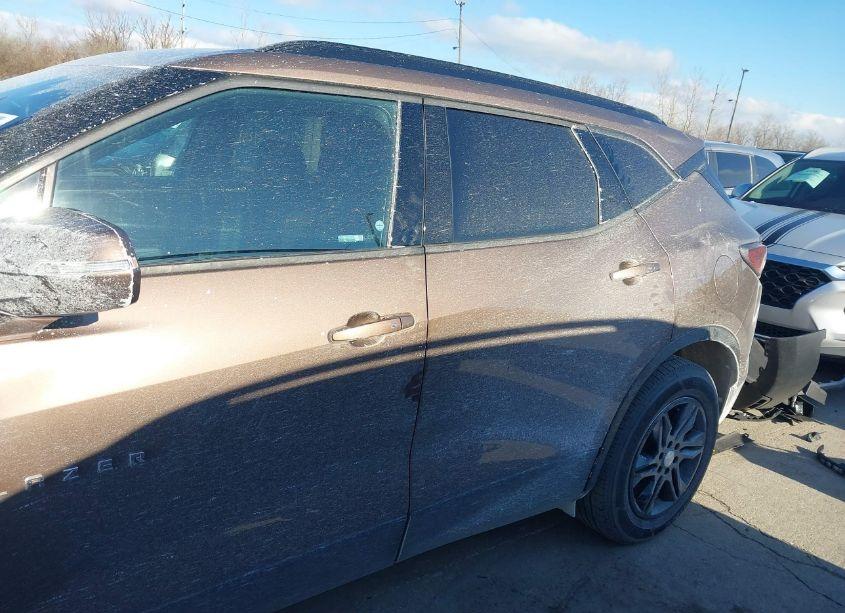 Photo 15 of 2019 Chevrolet Blazer (VIN 3GNKBBRA1KS606551)