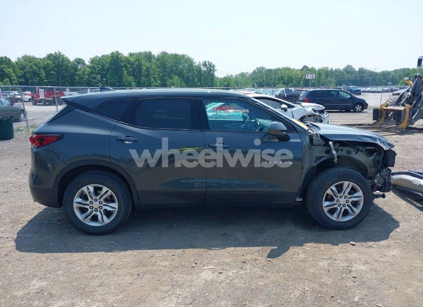 Photo 14 of 2019 Chevrolet Blazer (VIN 3GNKBBRA1KS625617)
