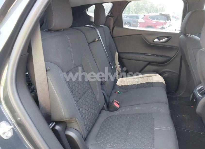 Photo 8 of 2019 Chevrolet Blazer (VIN 3GNKBBRA1KS625617)