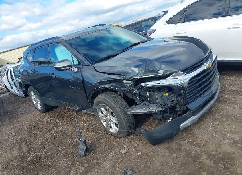 2019 Chevrolet Blazer (VIN 3GNKBBRA1KS657872) main photo