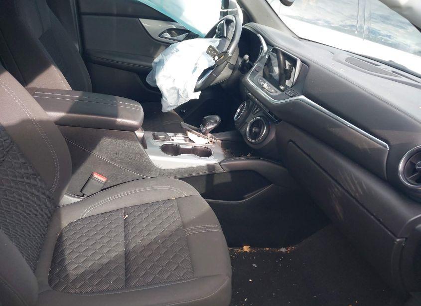 Photo 5 of 2019 Chevrolet Blazer (VIN 3GNKBBRA1KS657872)