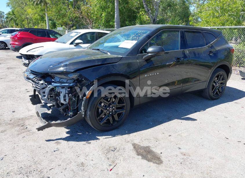 Photo 2 of 2020 Chevrolet Blazer FWD 1LT (VIN 3GNKBBRA1LS539080)