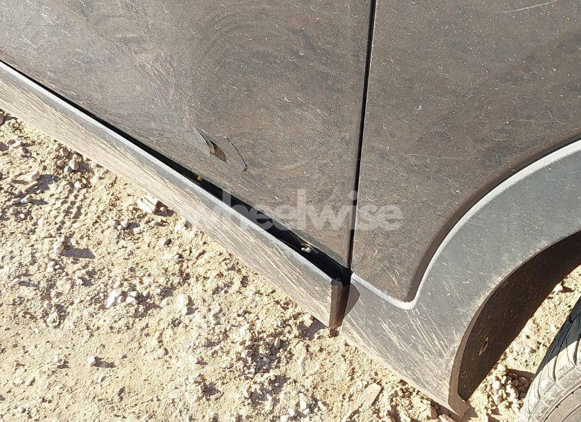 Photo 17 of 2020 Chevrolet Blazer FWD 1LT (VIN 3GNKBBRA1LS590157)