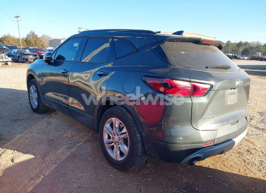 Photo 3 of 2020 Chevrolet Blazer FWD 1LT (VIN 3GNKBBRA1LS590157)
