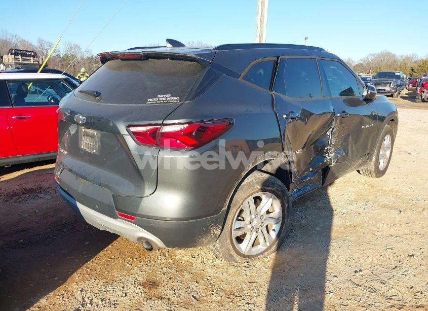 Photo 4 of 2020 Chevrolet Blazer FWD 1LT (VIN 3GNKBBRA1LS590157)