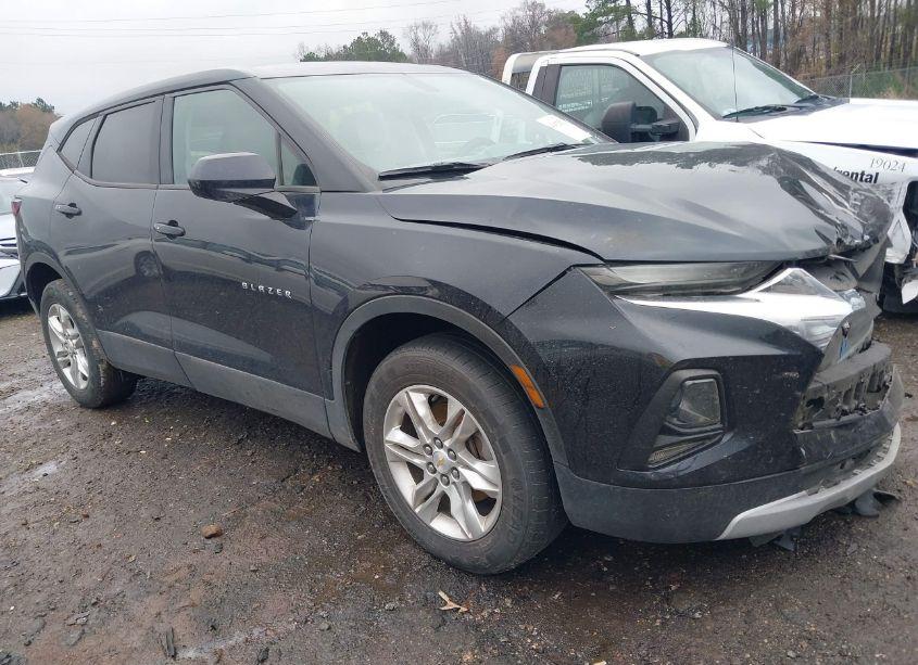 2020 Chevrolet Blazer FWD 1LT (VIN 3GNKBBRA1LS710846) main photo