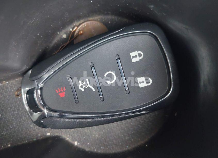 Photo 11 of 2019 Chevrolet Blazer (VIN 3GNKBBRA2KS694087)