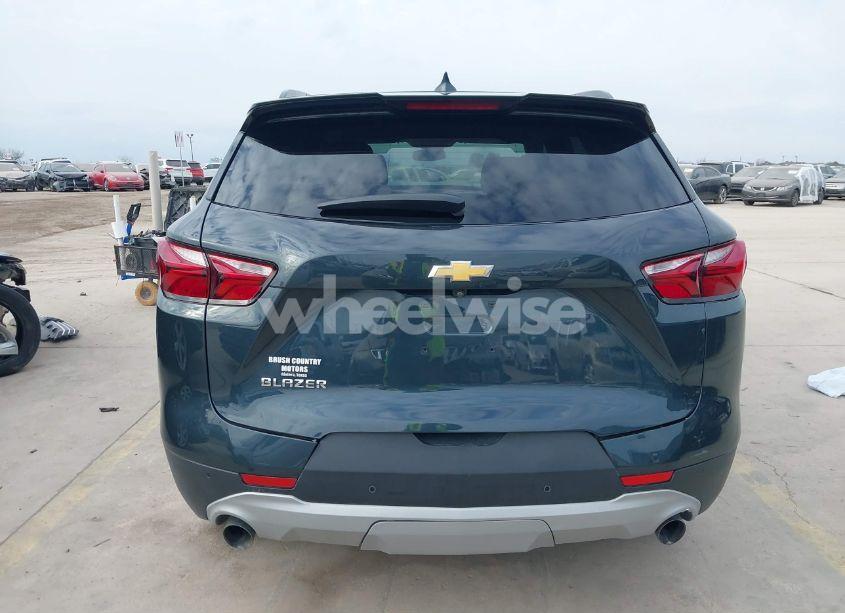 Photo 16 of 2019 Chevrolet Blazer (VIN 3GNKBBRA2KS694087)