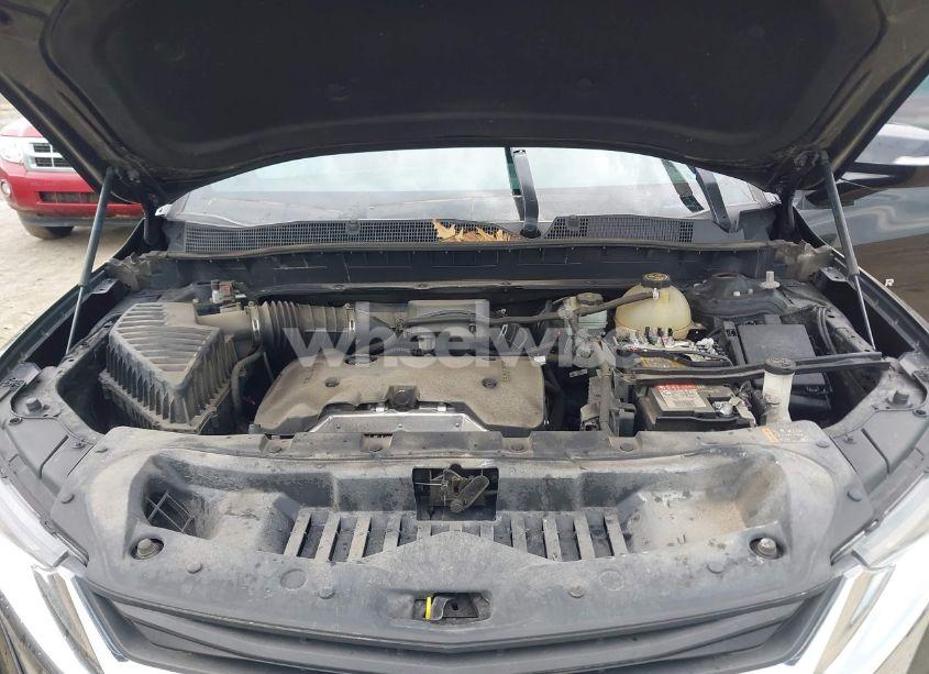 Photo 10 of 2019 Chevrolet Blazer (VIN 3GNKBBRA3KS591941)