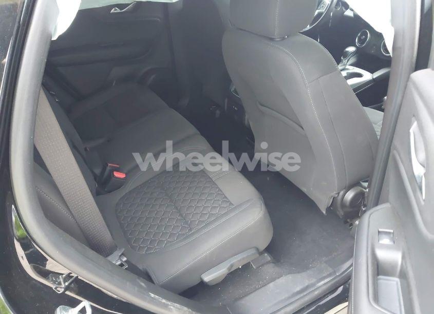 Photo 8 of 2019 Chevrolet Blazer (VIN 3GNKBBRA3KS591941)