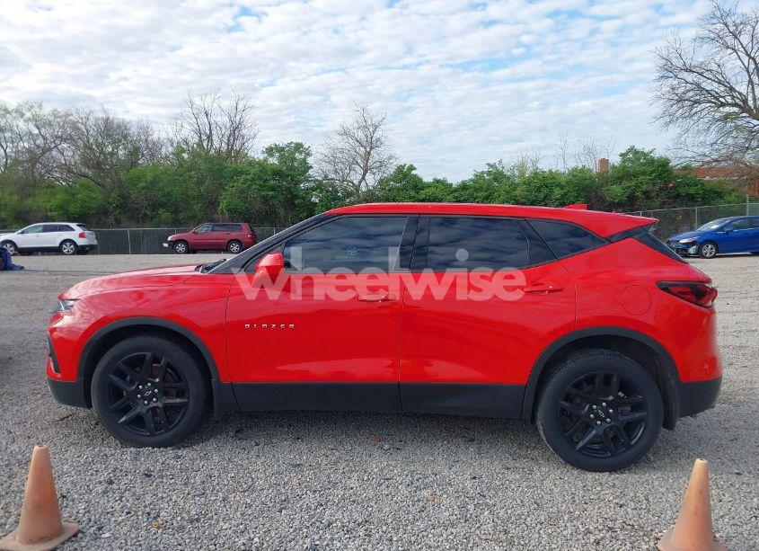 Photo 14 of 2019 Chevrolet Blazer (VIN 3GNKBBRA3KS685012)
