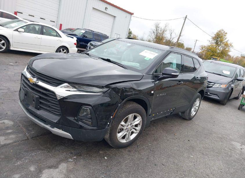 Photo 2 of 2020 Chevrolet Blazer FWD 1LT (VIN 3GNKBBRA3LS530235)