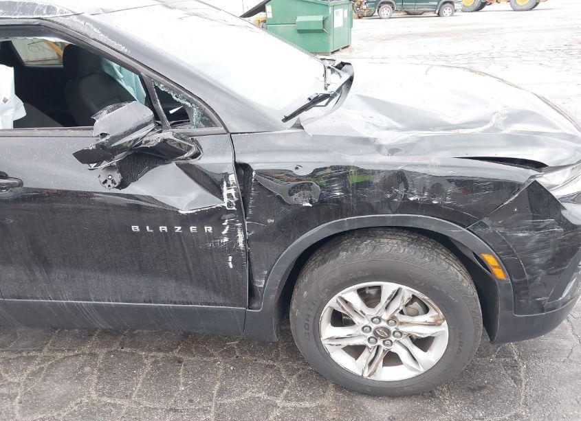 Photo 6 of 2020 Chevrolet Blazer FWD 1LT (VIN 3GNKBBRA3LS530235)