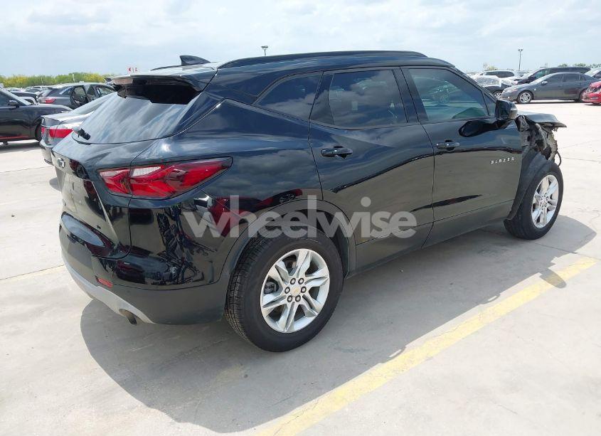 Photo 4 of 2020 Chevrolet Blazer FWD 1LT (VIN 3GNKBBRA3LS688235)