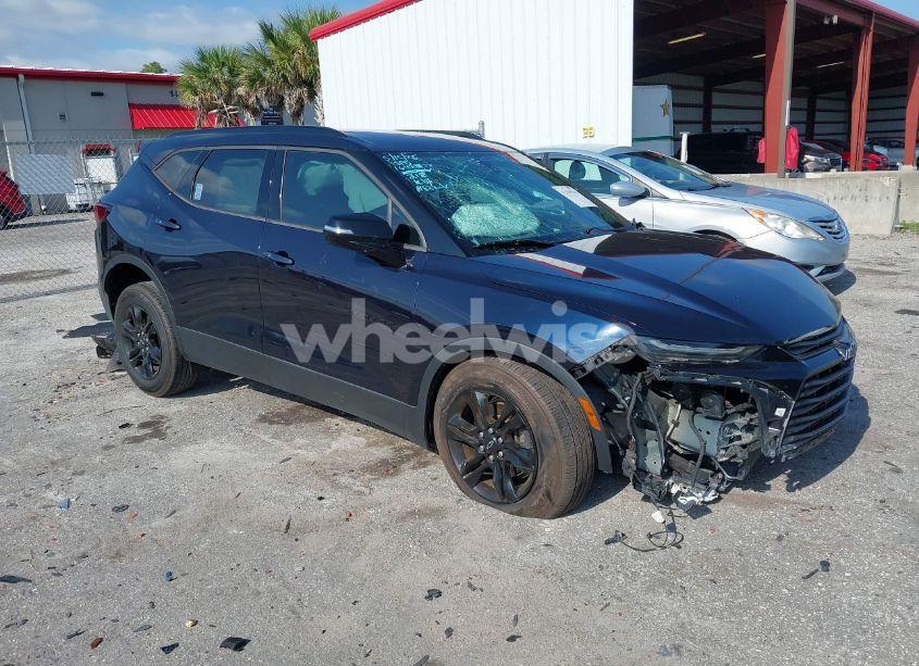 2020 Chevrolet Blazer FWD 1LT (VIN 3GNKBBRA3LS719824) main photo