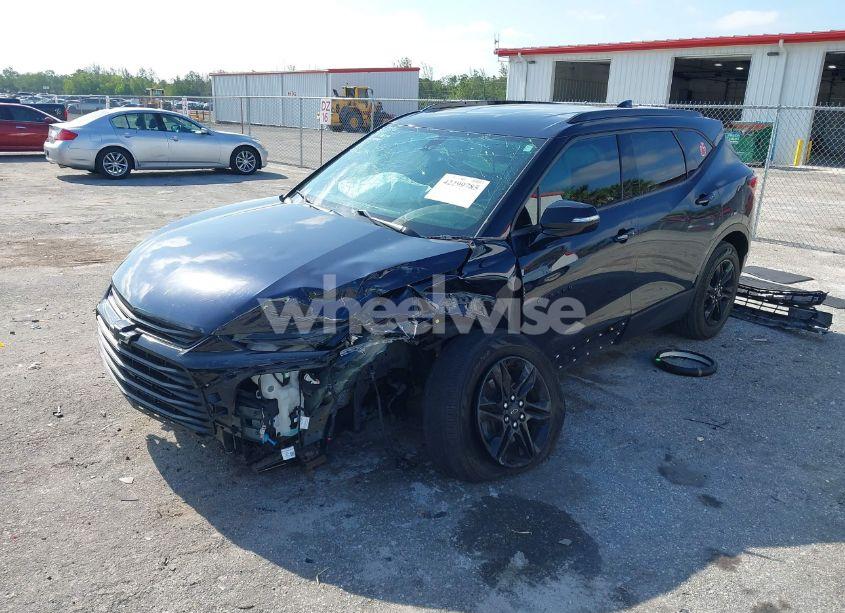 Photo 2 of 2020 Chevrolet Blazer FWD 1LT (VIN 3GNKBBRA3LS719824)