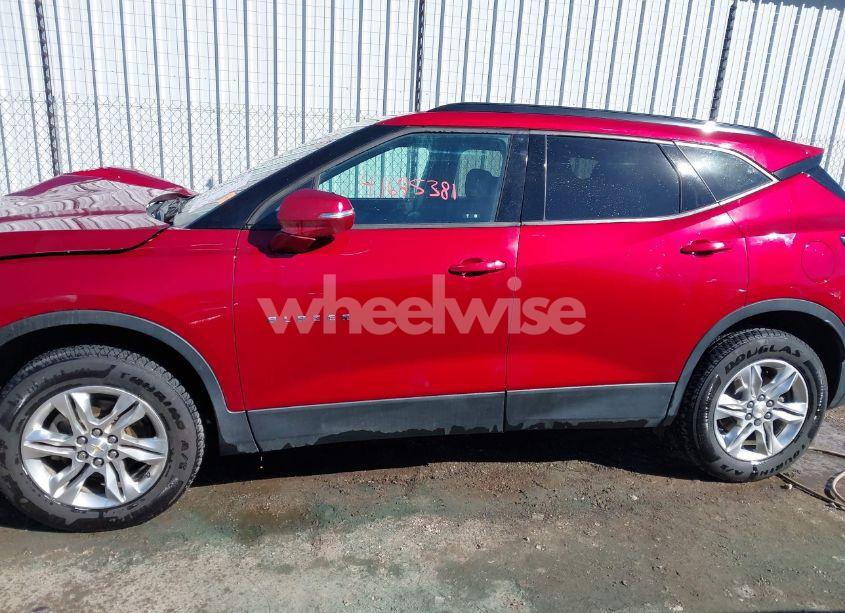 Photo 14 of 2019 Chevrolet Blazer (VIN 3GNKBBRA4KS586828)