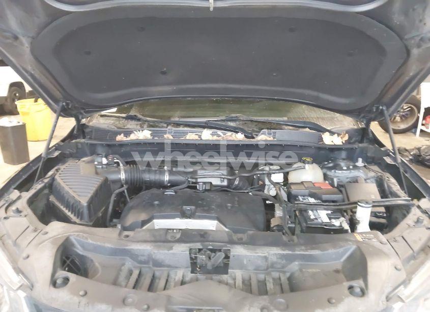 Photo 10 of 2019 Chevrolet Blazer (VIN 3GNKBBRA4KS698111)