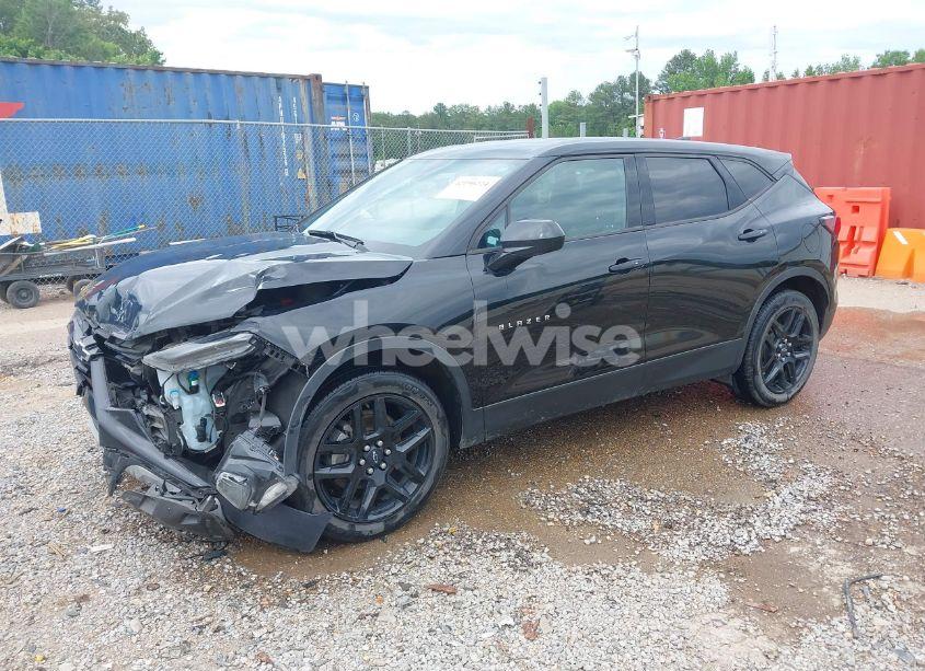 Photo 2 of 2020 Chevrolet Blazer FWD 1LT (VIN 3GNKBBRA4LS594607)