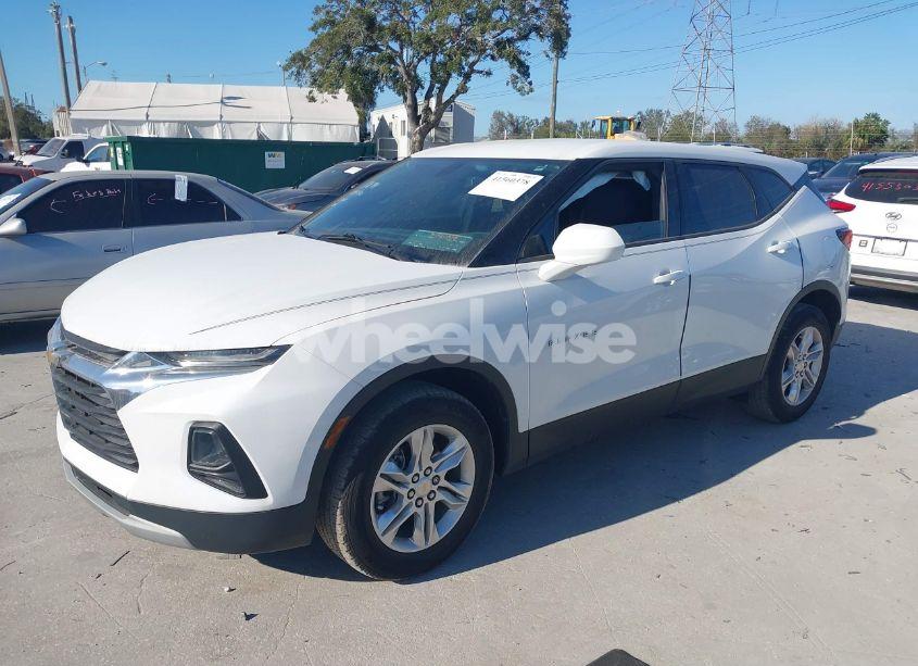 Photo 2 of 2021 Chevrolet Blazer FWD 1LT (VIN 3GNKBBRA4MS510027)