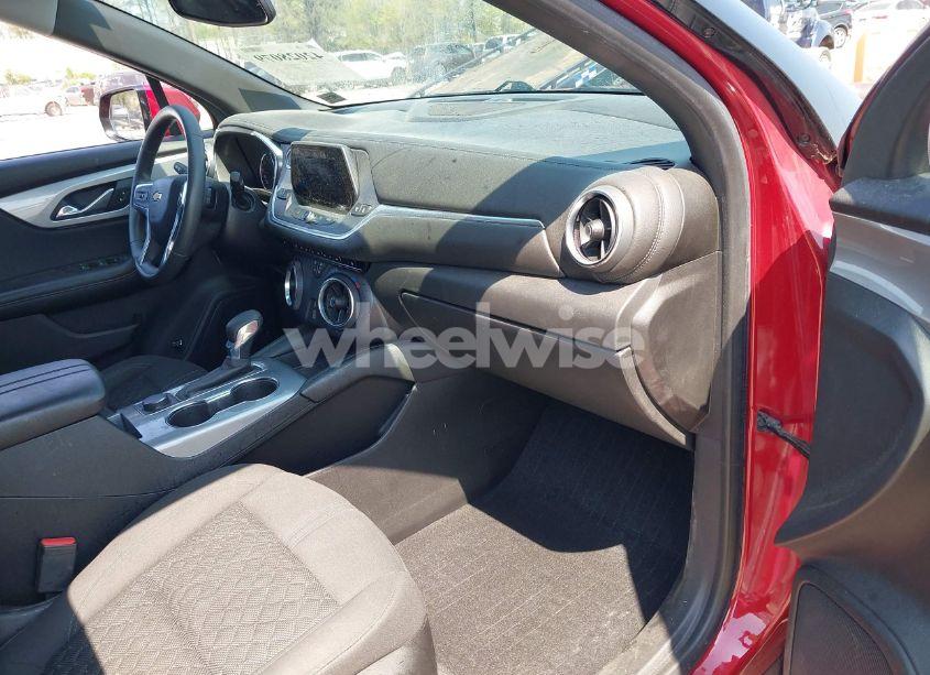 Photo 5 of 2021 Chevrolet Blazer FWD 1LT (VIN 3GNKBBRA4MS547661)