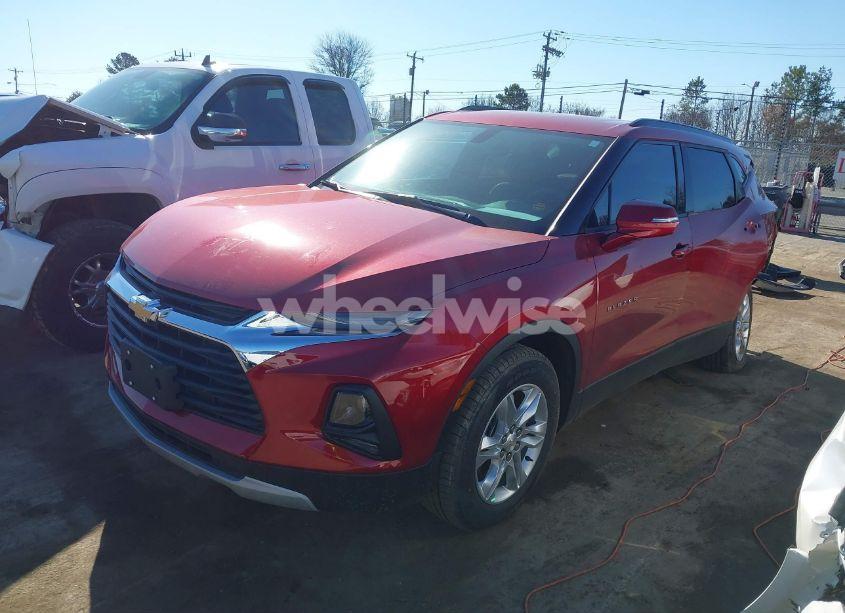 Photo 2 of 2021 Chevrolet Blazer FWD 1LT (VIN 3GNKBBRA4MS553301)