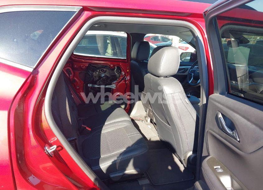 Photo 8 of 2021 Chevrolet Blazer FWD 1LT (VIN 3GNKBBRA4MS553301)