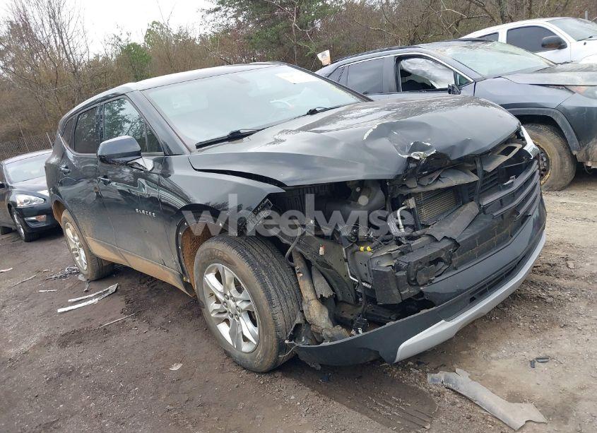 2019 Chevrolet Blazer (VIN 3GNKBBRA5KS693970) main photo