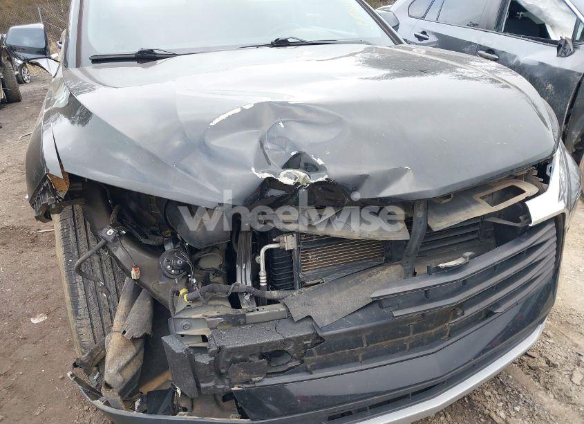 Photo 6 of 2019 Chevrolet Blazer (VIN 3GNKBBRA5KS693970)