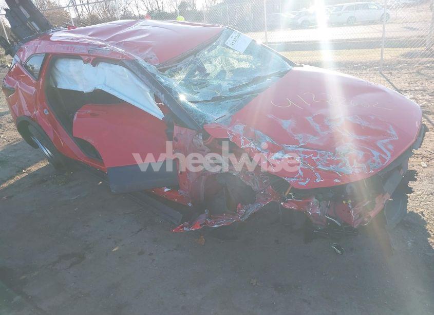 2020 Chevrolet Blazer FWD 1LT (VIN 3GNKBBRA5LS599220) main photo