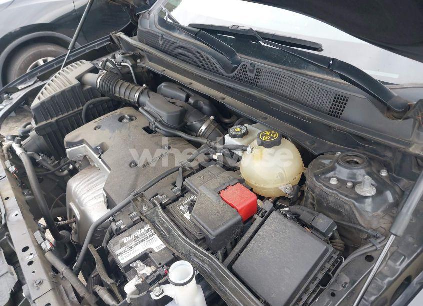 Photo 10 of 2019 Chevrolet Blazer (VIN 3GNKBBRA6KS666017)