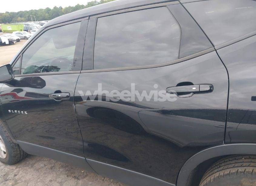 Photo 14 of 2019 Chevrolet Blazer (VIN 3GNKBBRA6KS666017)