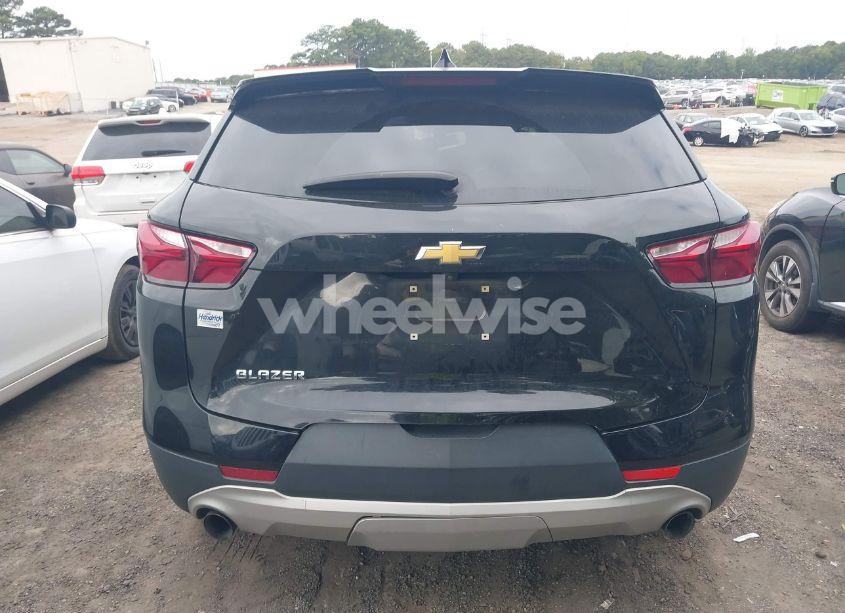 Photo 16 of 2019 Chevrolet Blazer (VIN 3GNKBBRA6KS666017)