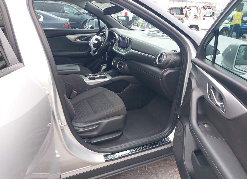 Photo 5 of 2020 Chevrolet Blazer FWD 1LT (VIN 3GNKBBRA7LS665802)