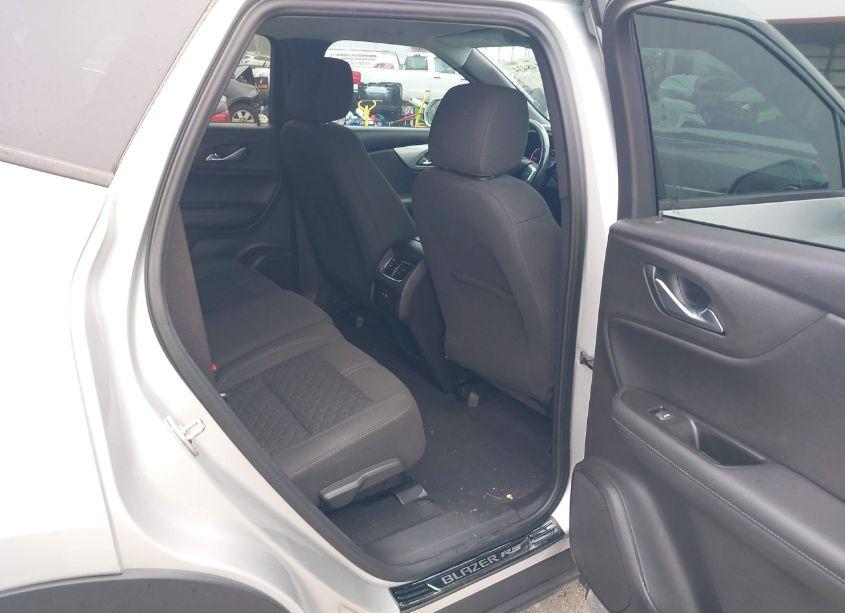 Photo 8 of 2020 Chevrolet Blazer FWD 1LT (VIN 3GNKBBRA7LS665802)
