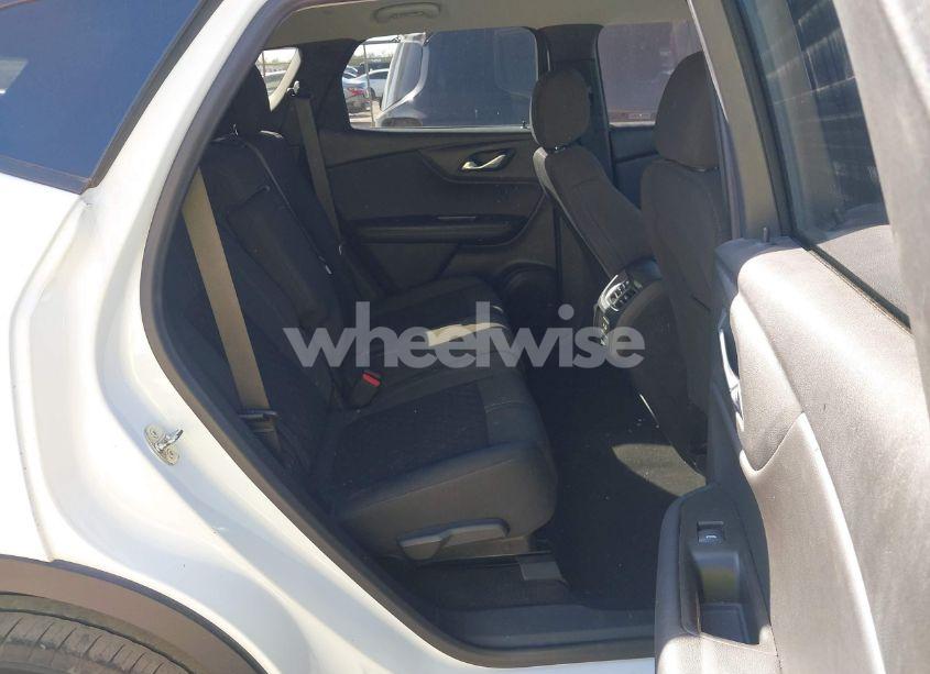 Photo 8 of 2020 Chevrolet Blazer FWD 1LT (VIN 3GNKBBRA7LS705053)