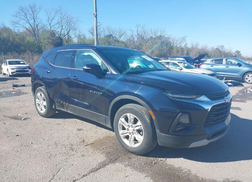 2020 Chevrolet Blazer FWD 1LT (VIN 3GNKBBRA7LS705229) main photo