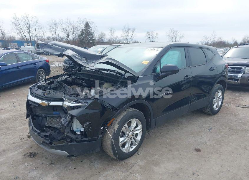 Photo 2 of 2021 Chevrolet Blazer FWD 1LT (VIN 3GNKBBRA7MS585269)