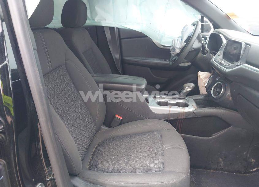 Photo 5 of 2021 Chevrolet Blazer FWD 1LT (VIN 3GNKBBRA7MS585269)