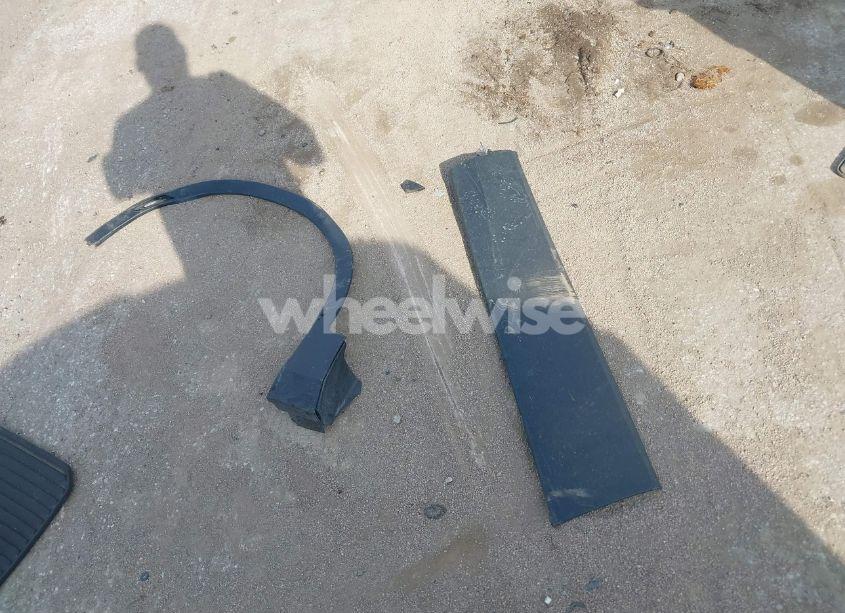 Photo 12 of 2019 Chevrolet Blazer (VIN 3GNKBBRA8KS613528)