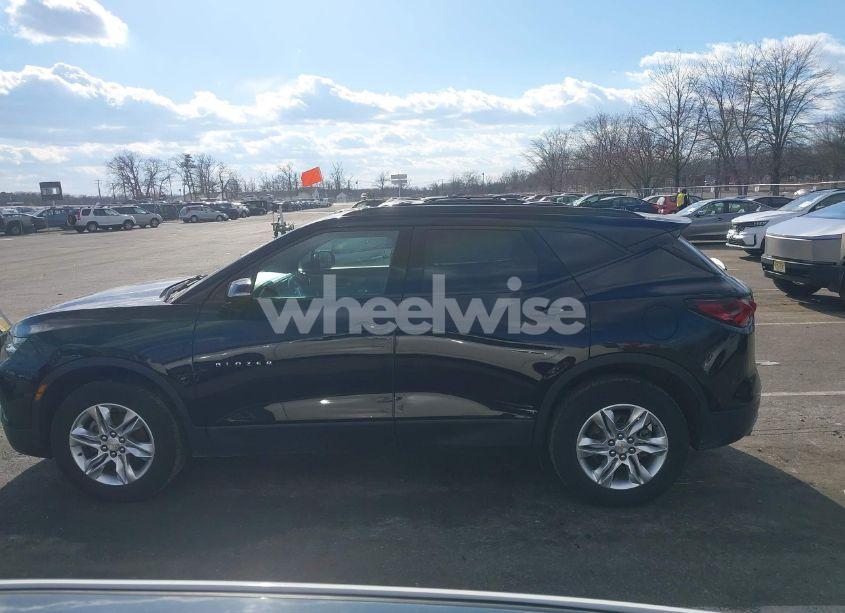 Photo 14 of 2019 Chevrolet Blazer (VIN 3GNKBBRA8KS684552)