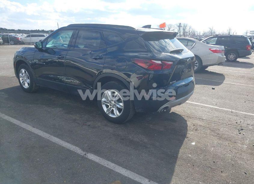 Photo 3 of 2019 Chevrolet Blazer (VIN 3GNKBBRA8KS684552)