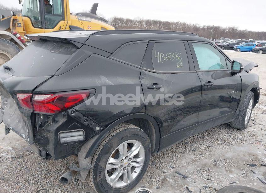 Photo 4 of 2020 Chevrolet Blazer FWD 1LT (VIN 3GNKBBRA8LS531882)