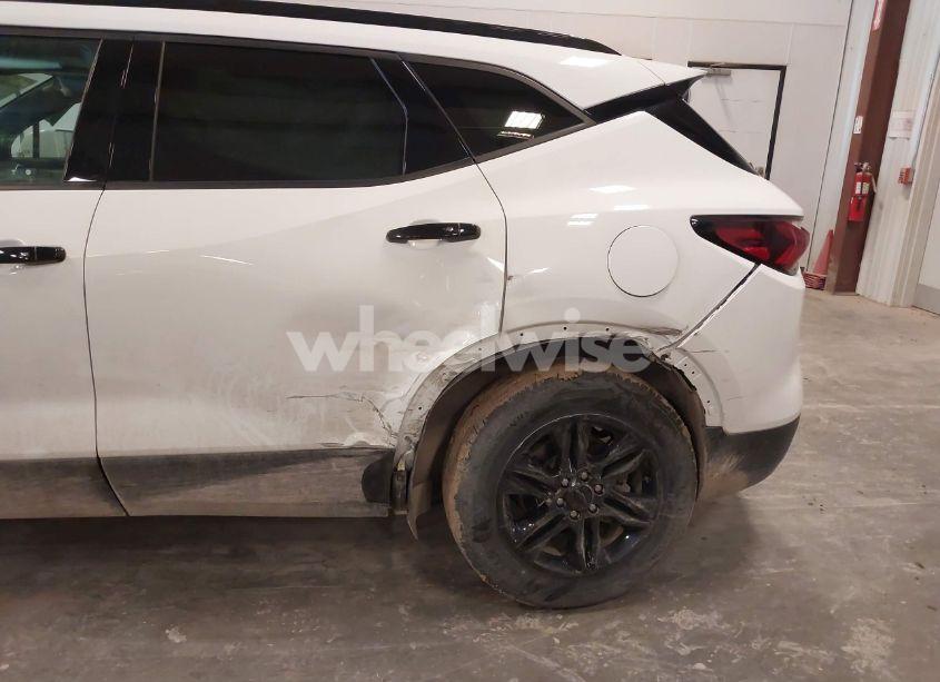 Photo 6 of 2020 Chevrolet Blazer FWD 1LT (VIN 3GNKBBRA8LS667591)