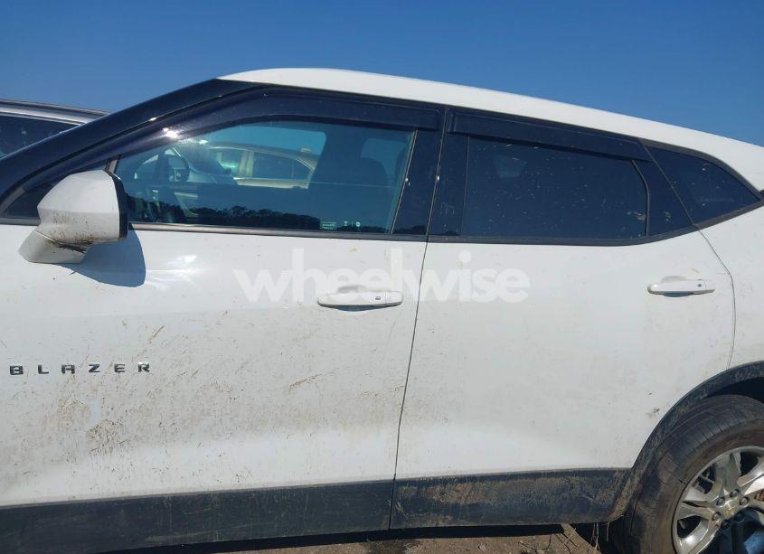 Photo 14 of 2021 Chevrolet Blazer FWD 1LT (VIN 3GNKBBRA8MS566407)