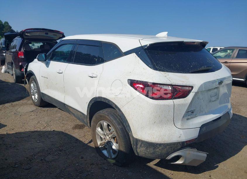 Photo 3 of 2021 Chevrolet Blazer FWD 1LT (VIN 3GNKBBRA8MS566407)