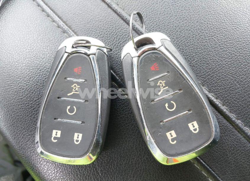 Photo 11 of 2019 Chevrolet Blazer (VIN 3GNKBBRA9KS683863)