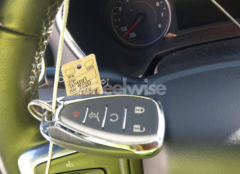 Photo 11 of 2020 Chevrolet Blazer FWD 1LT (VIN 3GNKBBRAXLS549039)