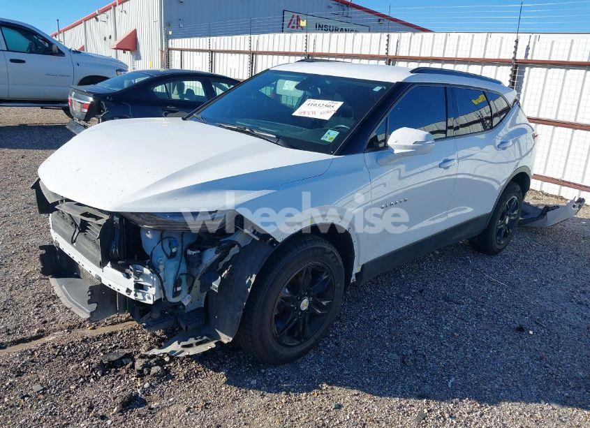 Photo 2 of 2020 Chevrolet Blazer FWD 1LT (VIN 3GNKBBRAXLS549039)